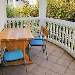 2 Bedroom Beautiful In Apartament