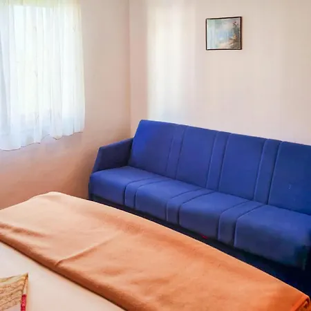 Appartamento Gorgeous In With Wifi